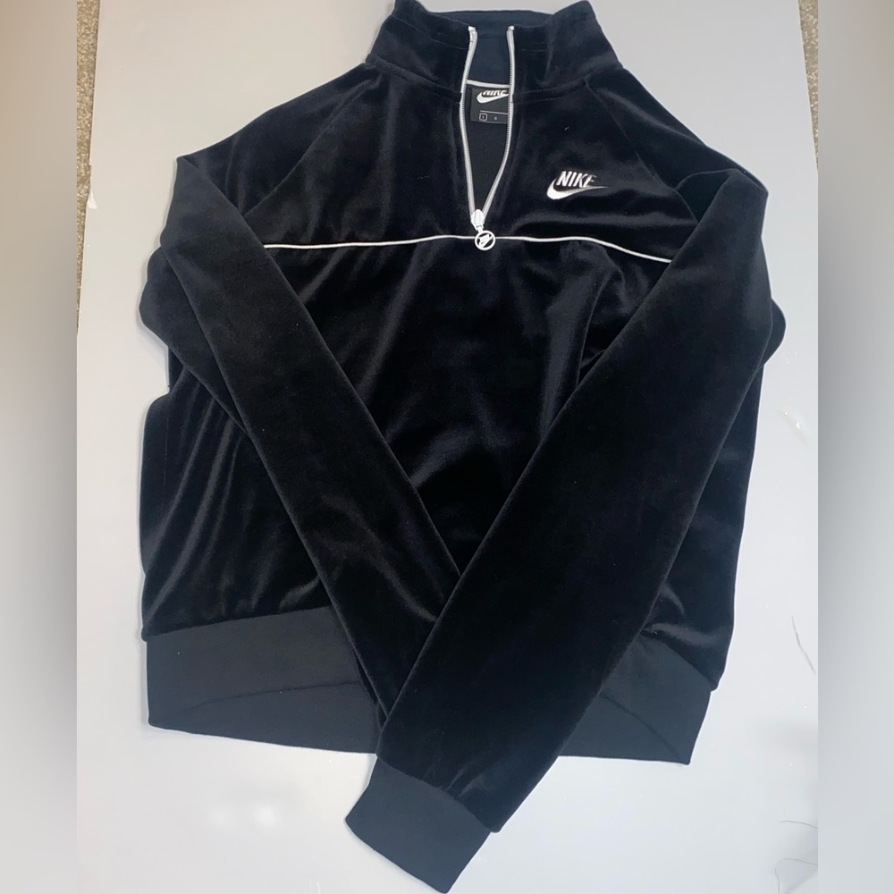 Velour Nike Pullover
